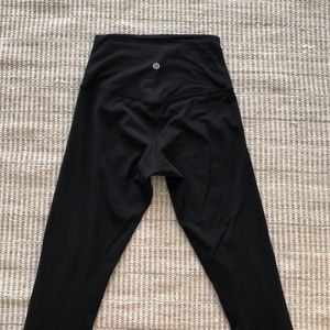 Lululemon size 4 leggings 28”